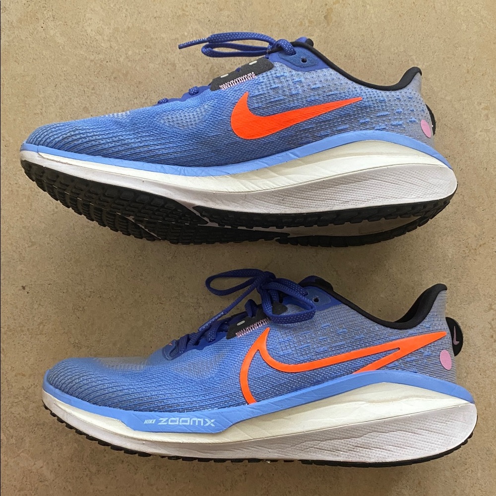 Nike Vomero 17 Shoes